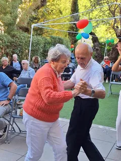Paëlla géante pour la fête de la Résidence