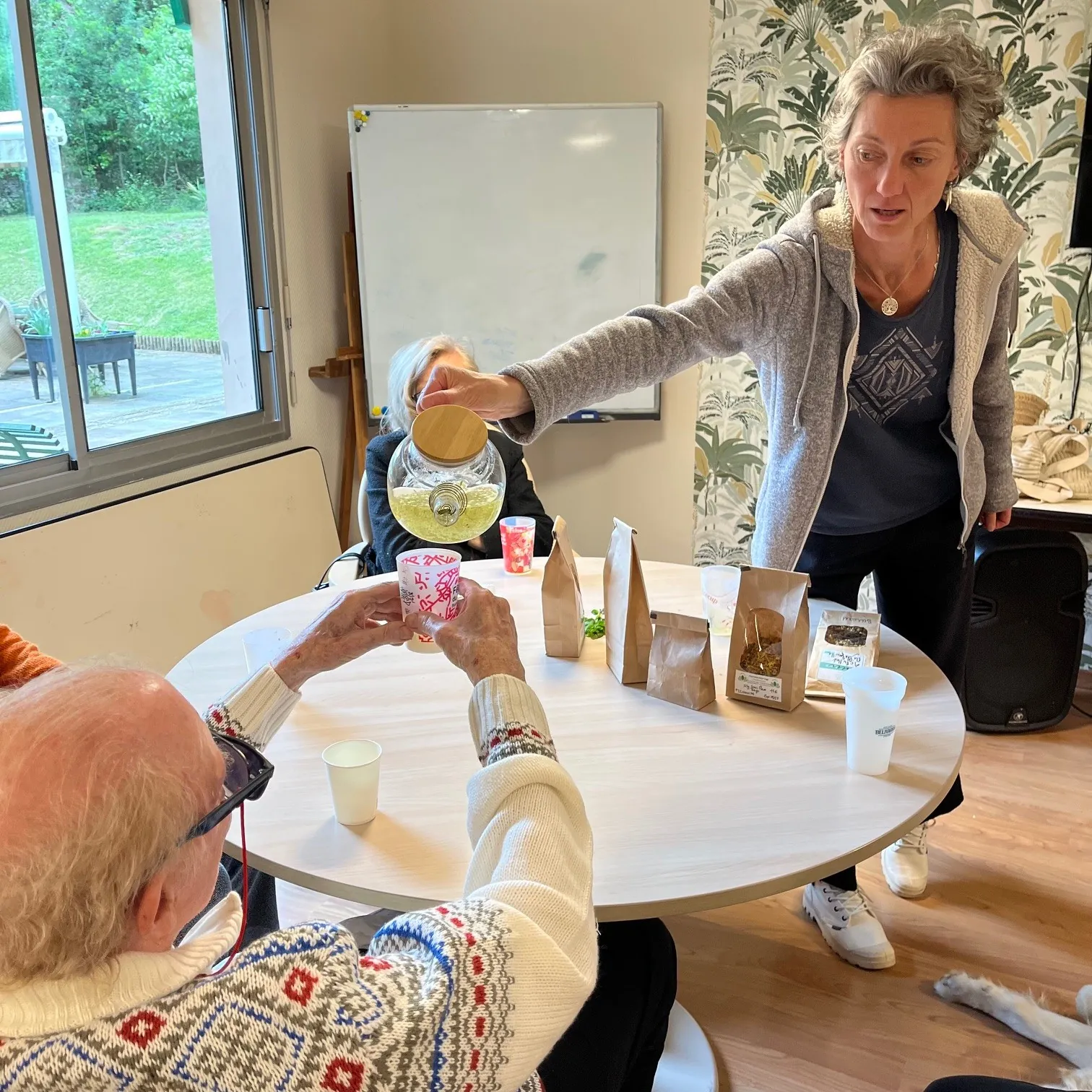 Sophie et Biscuit proposent un atelier autour du Sureau !