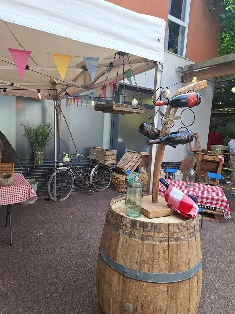 Embarquement pour notre guinguette champêtre !