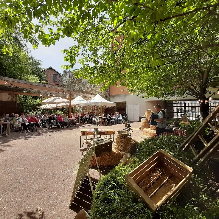 Embarquement pour notre guinguette champêtre !