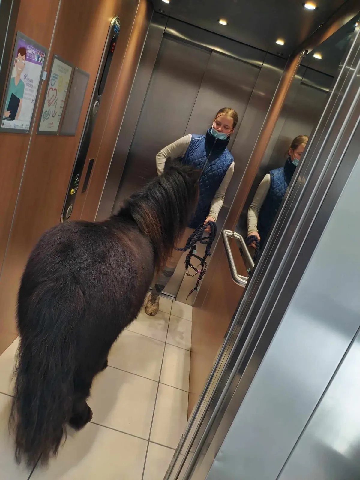 Visite surprise à la résidence 