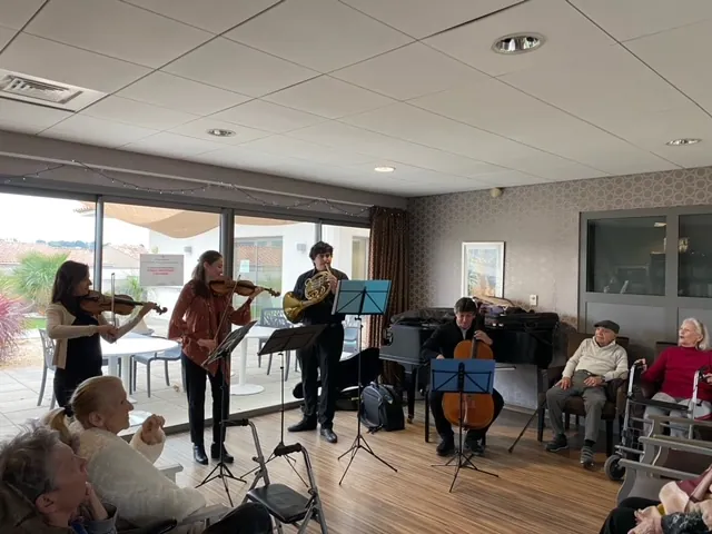 Les musiciens de l'Opéra de Montpellier à la résidence du Grand Chai