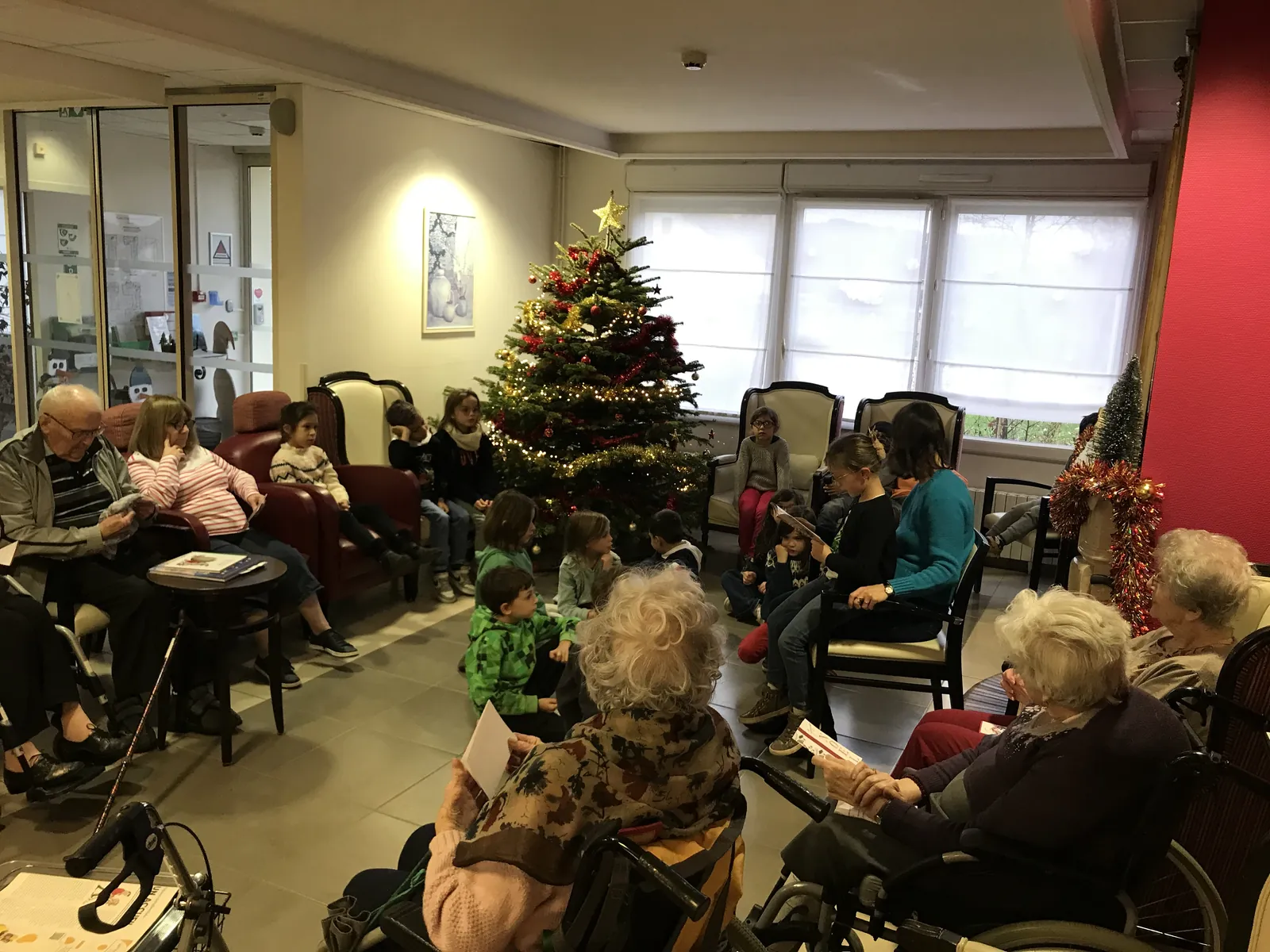 Echanges avec la classe de CP-CE1 à la résidence 19/12