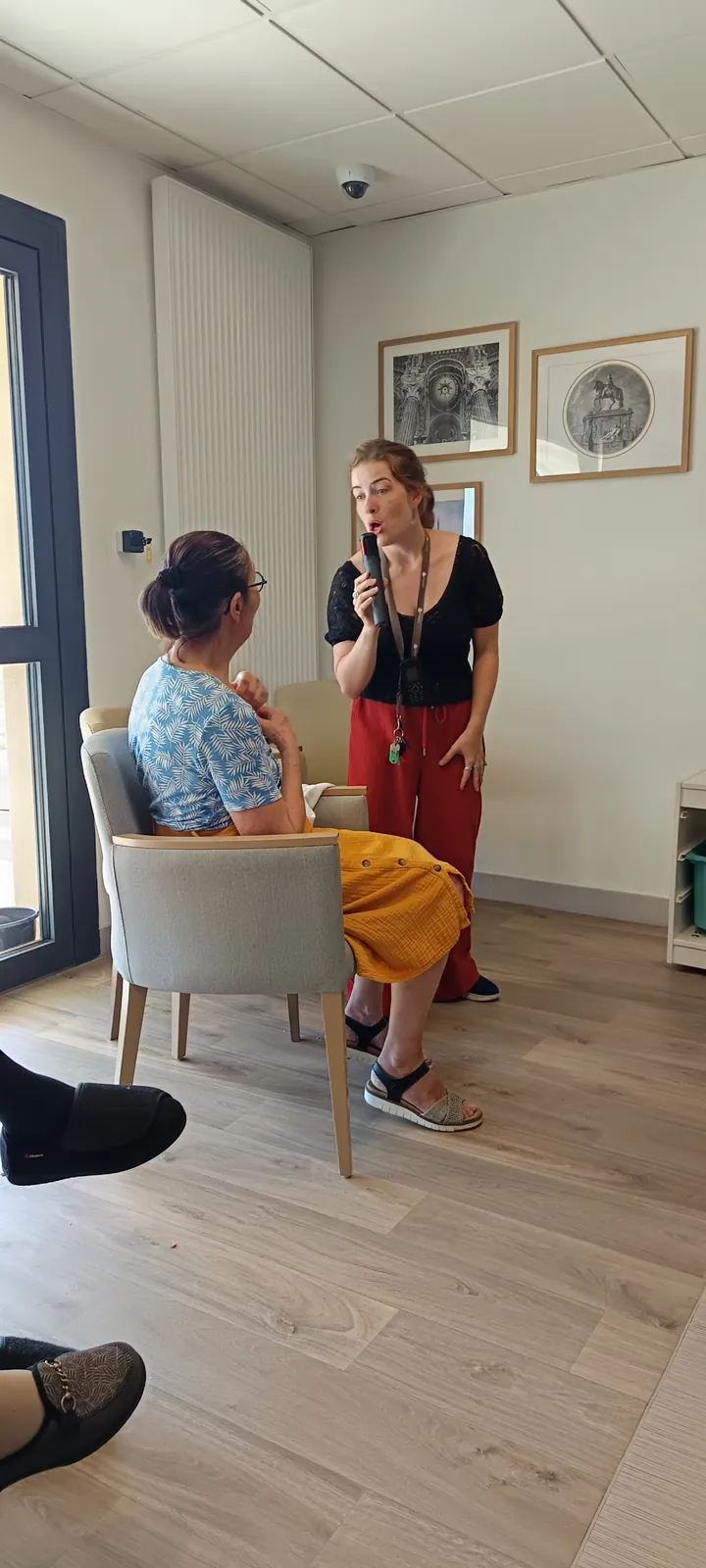 Karaoké et danse à l'unité protégée