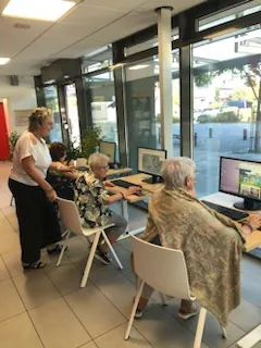 Les ateliers numériques à la résidence de Saint Jean d'Agen
