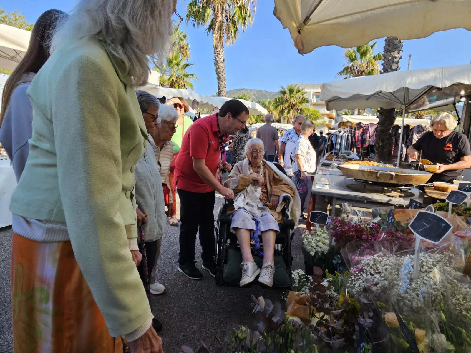 Le Grand Jardin s’invite au marché du Lavandou