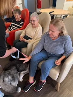 Une visite pleine de tendresse avec Moon 