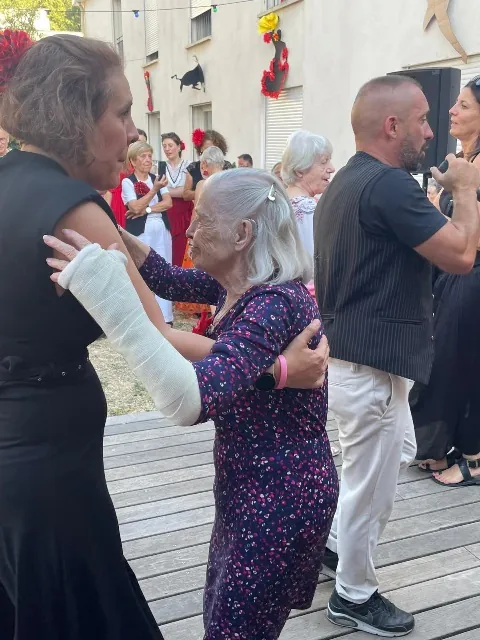 suite des photos fêtes des familles 
