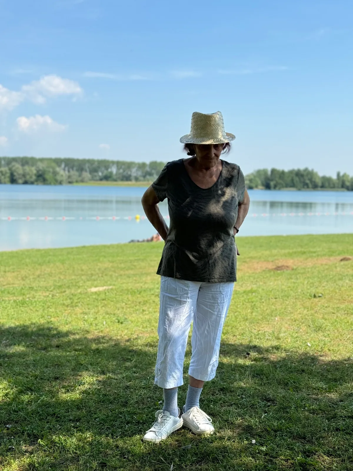 Journée au bord d'un lac avec les résidents des Terrasses de l'étoile