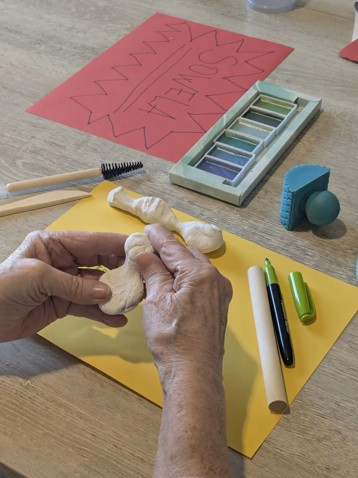 Quand l’art devient soin : une nouvelle initiative au sein de la résidence