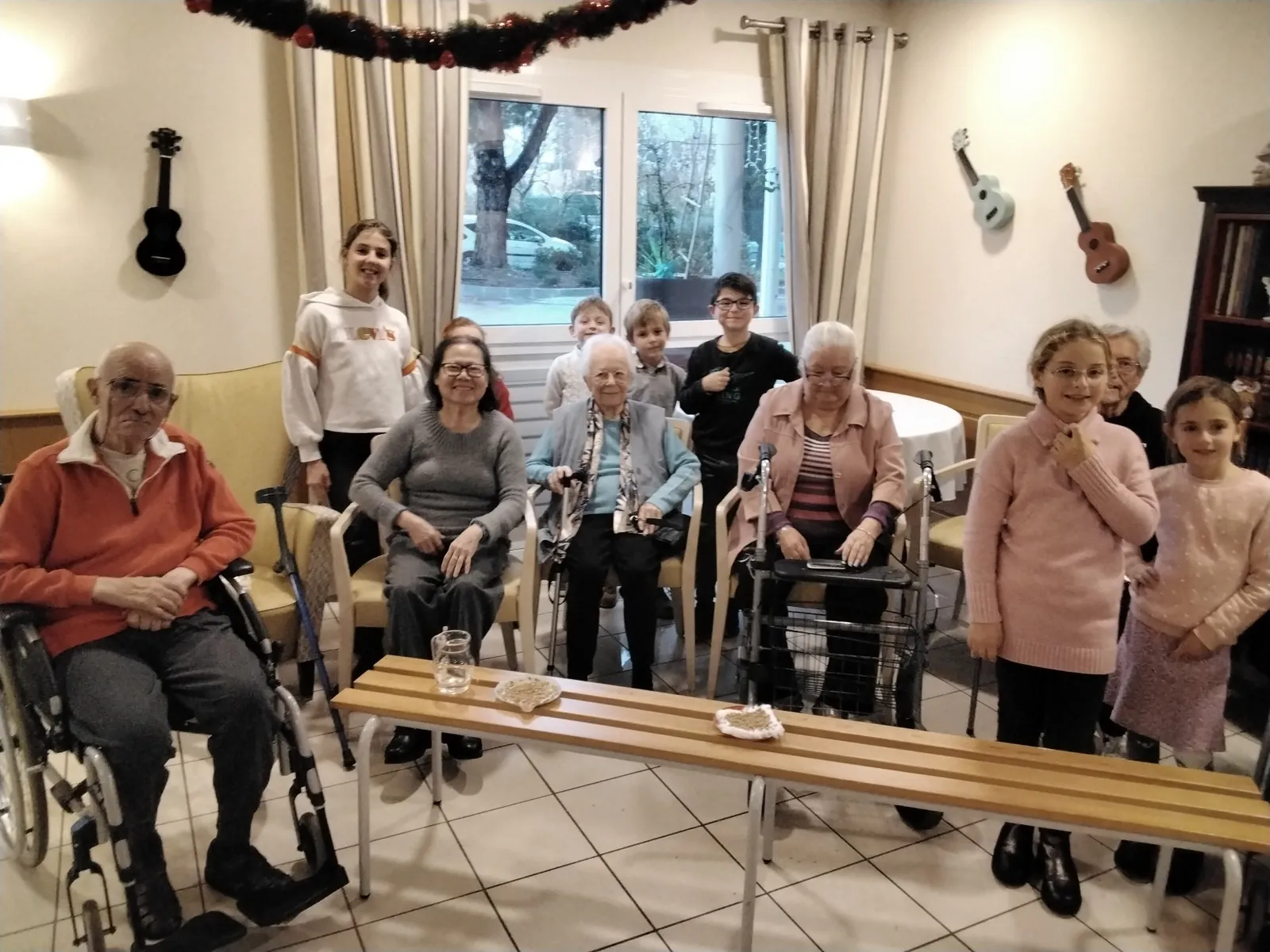 TRADITIONS ET  VISITE DES ENFANTS 