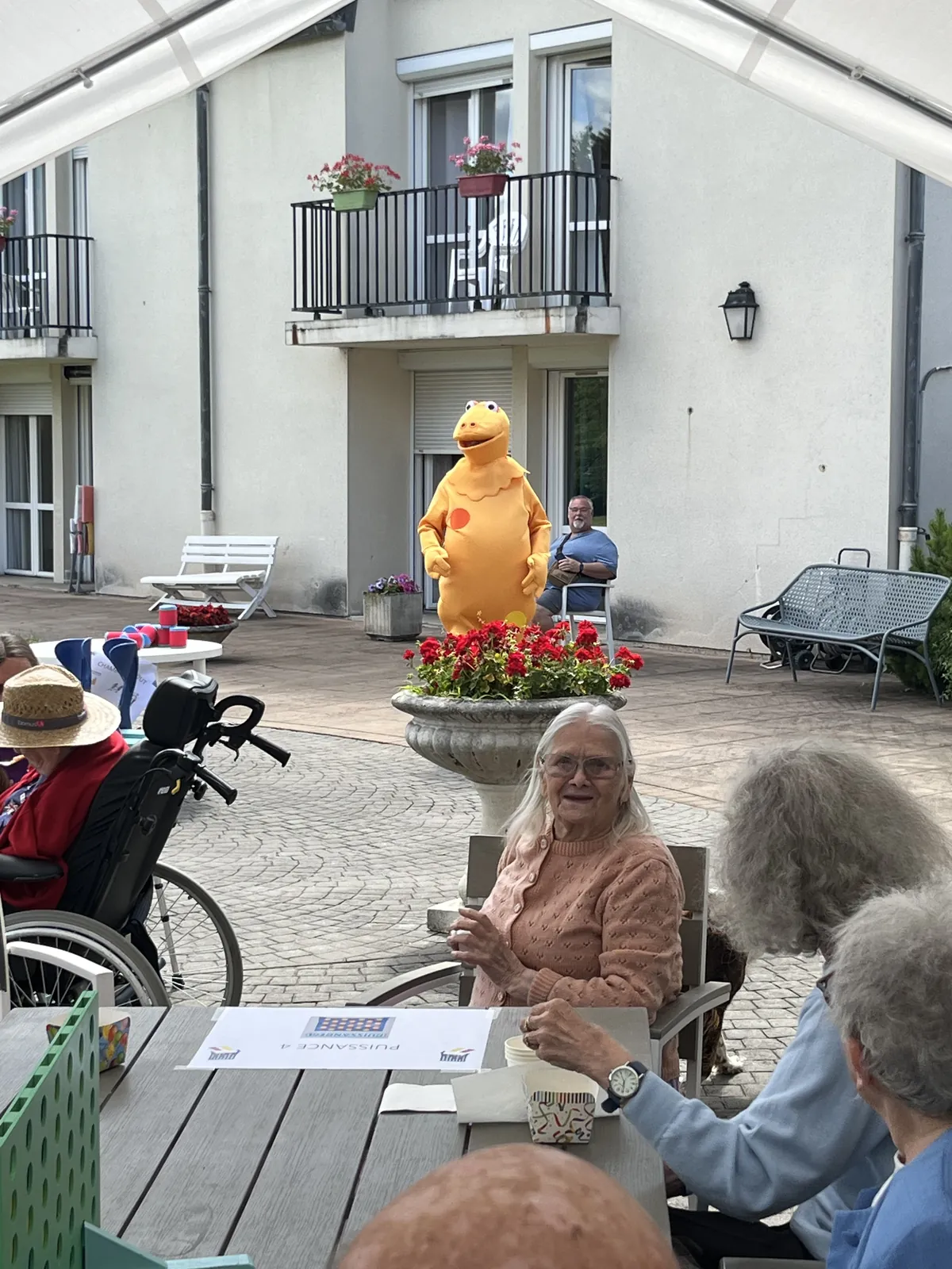 Visite surprise pour les résidents 