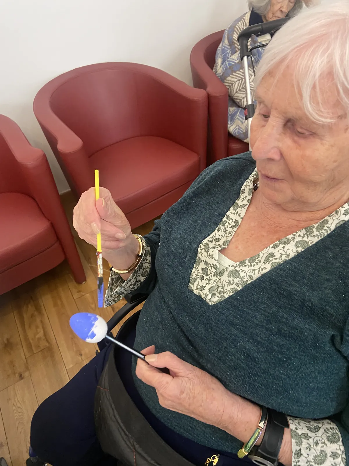 Atelier décoration d'œufs de Pâques – Un moment de partage et de créativité