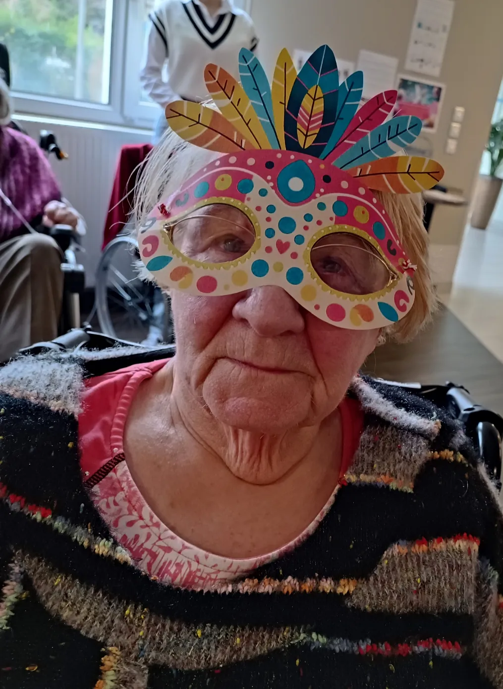 Mardi gras à la résidence : une journée de partage entre les générations