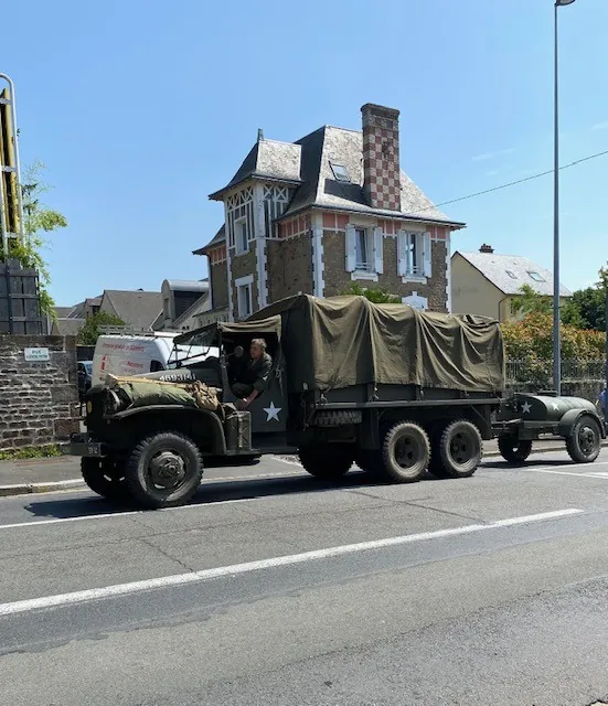 Il se passe quelque chose à Avranches !