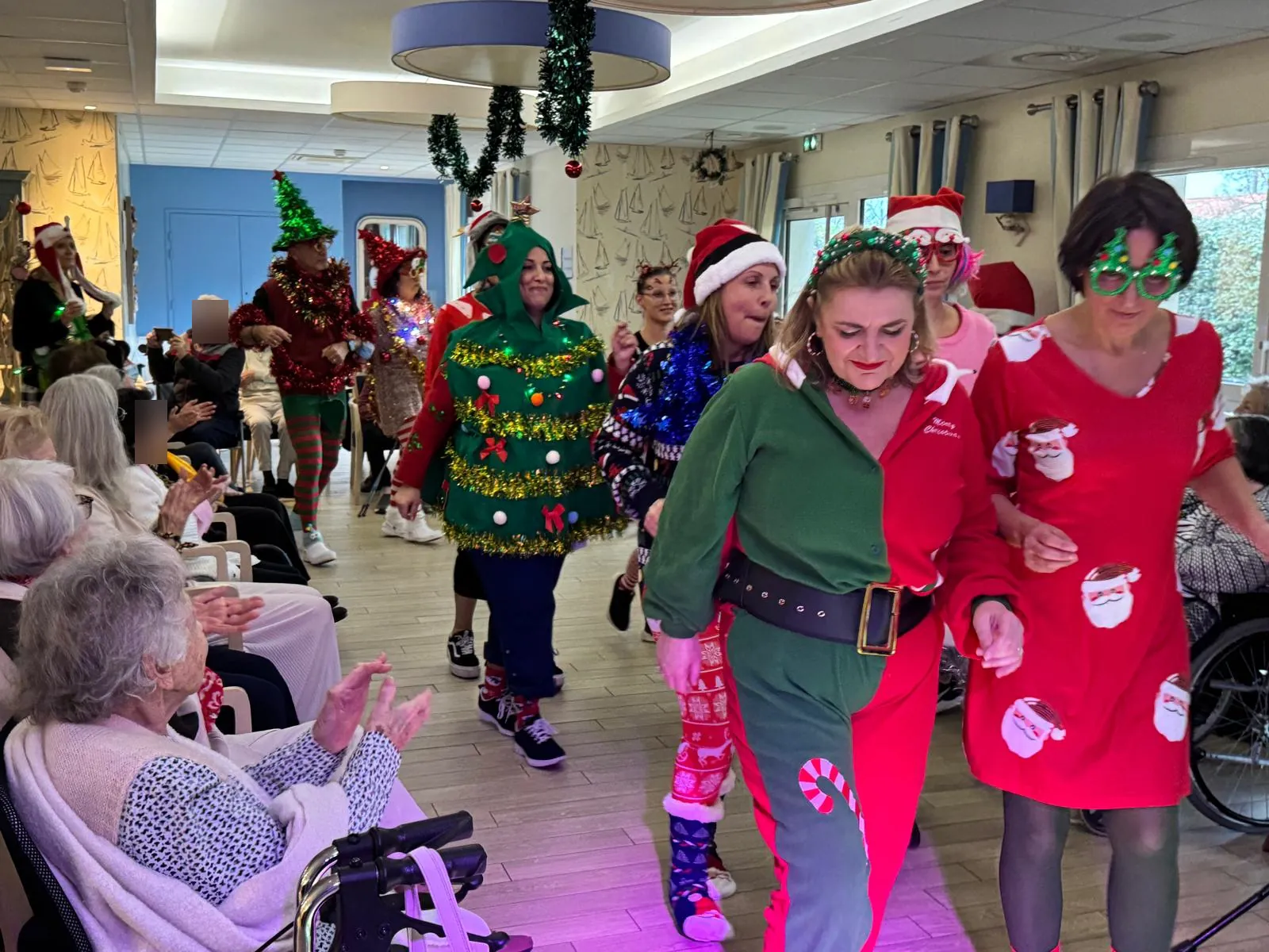 FASHION WEEK DE NOEL AU GRAND JARDIN 
