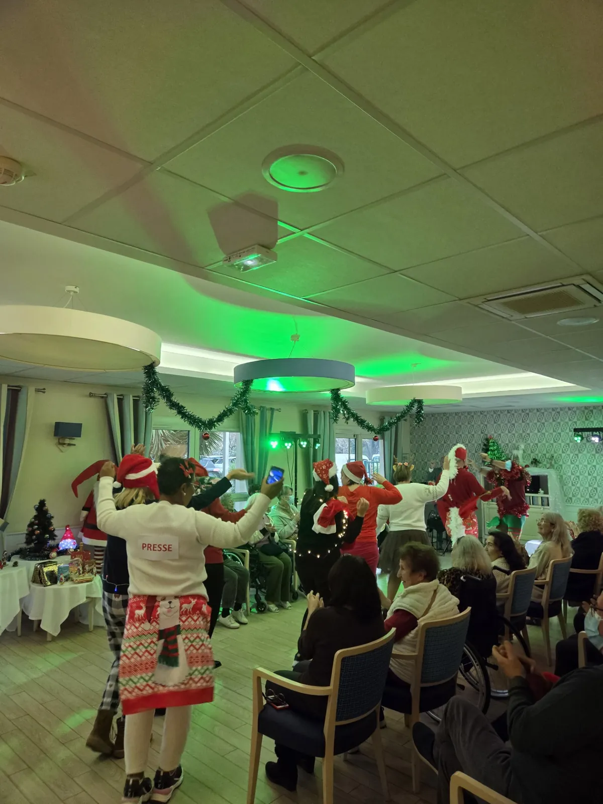 FASHION WEEK DE NOEL AU GRAND JARDIN 