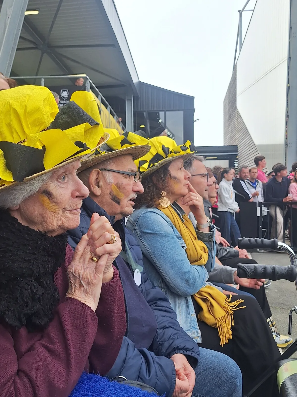 Une sortie mémorable au stade: Les résidents chez les jaunes et noir ! 
