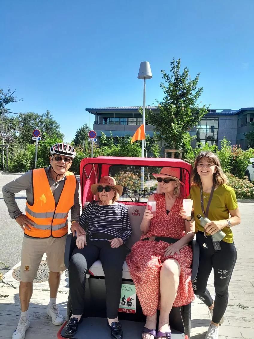 Les sorties avec A Vélo Sans Age pour les résidents des Terrasses de l'Etoile