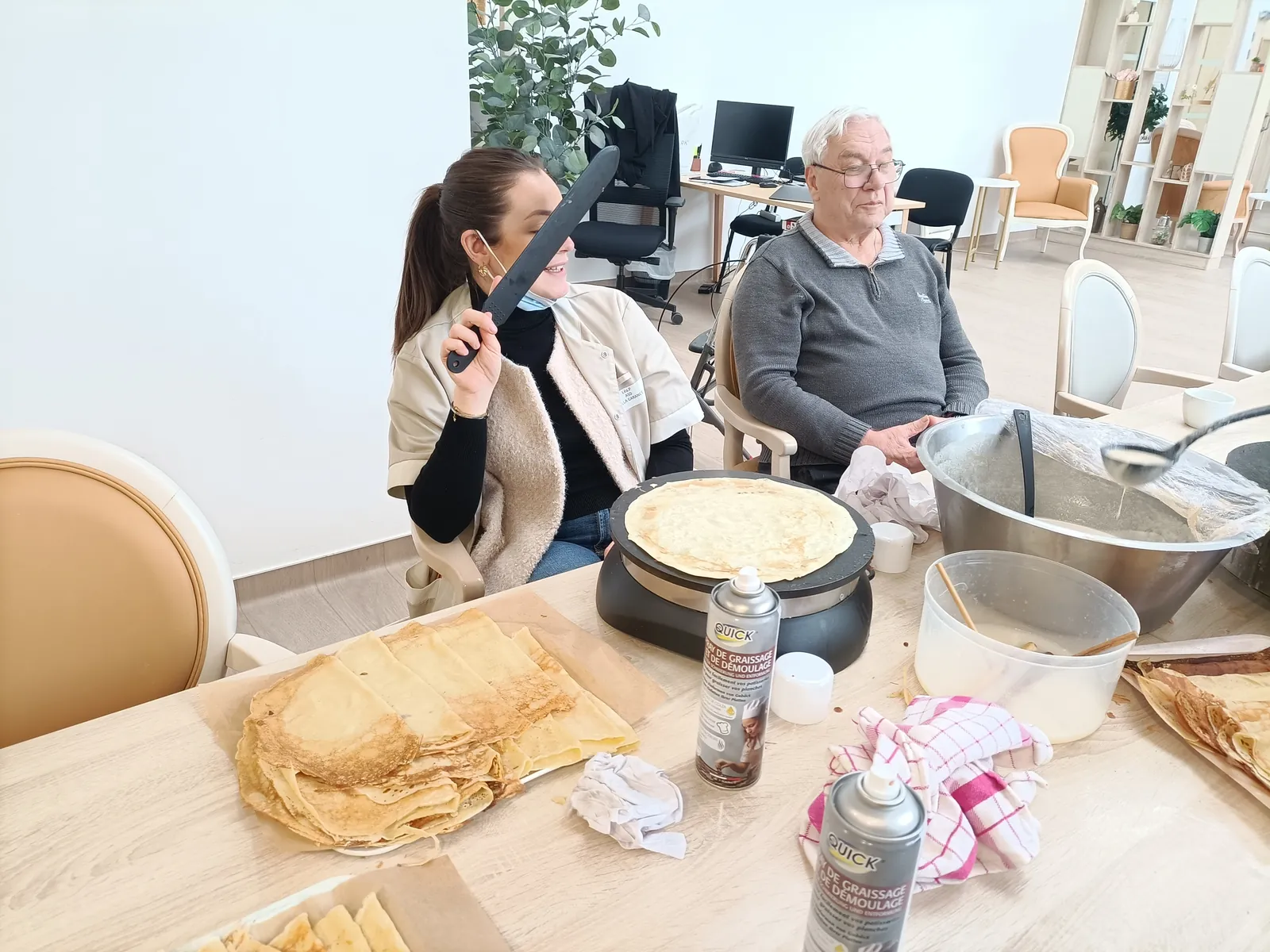 Crêpes dorée et douce ambiance pour la chandeleur hier !
