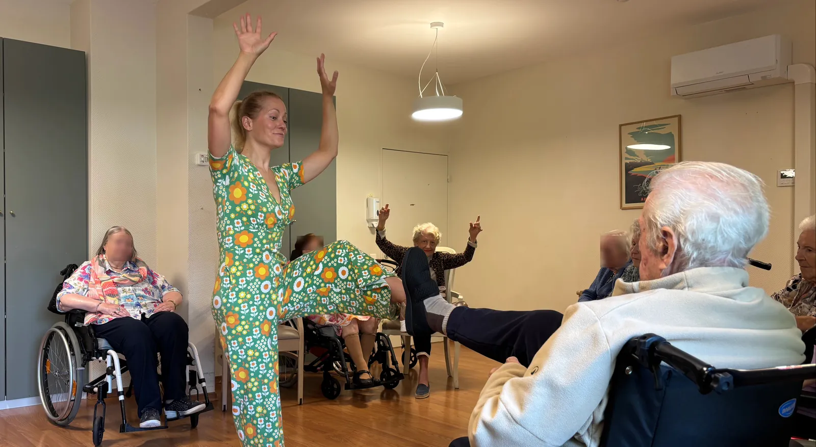 La danse thérapie : un moment de liberté et d’expression partagée