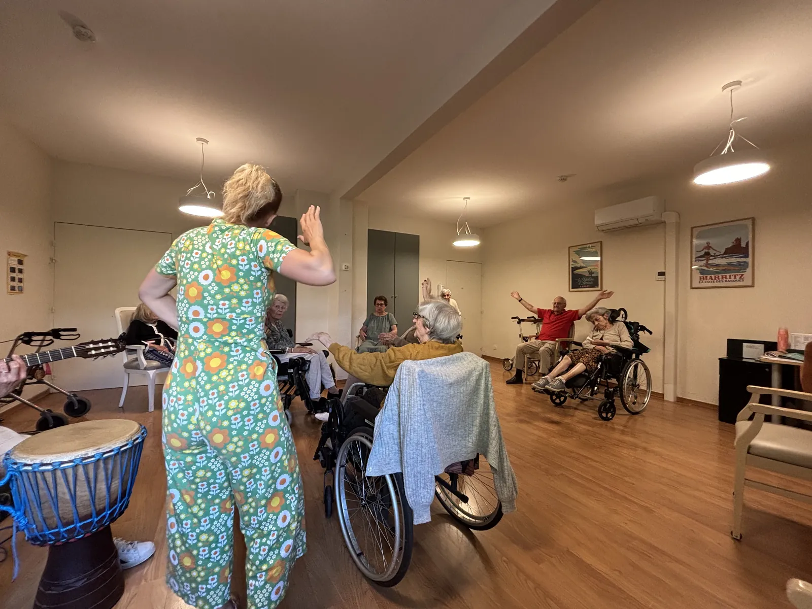 La danse thérapie : un moment de liberté et d’expression partagée