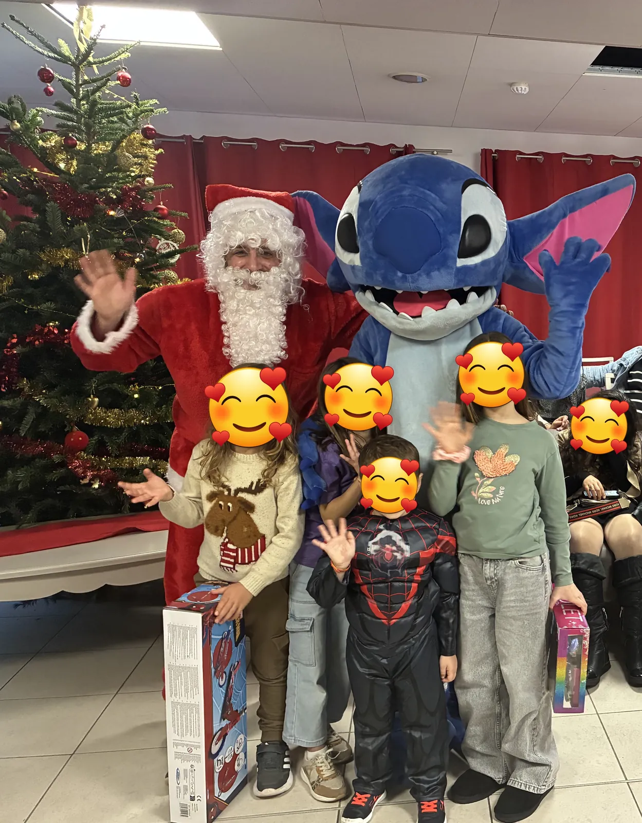 L'arbre de Noël des enfants du personnel