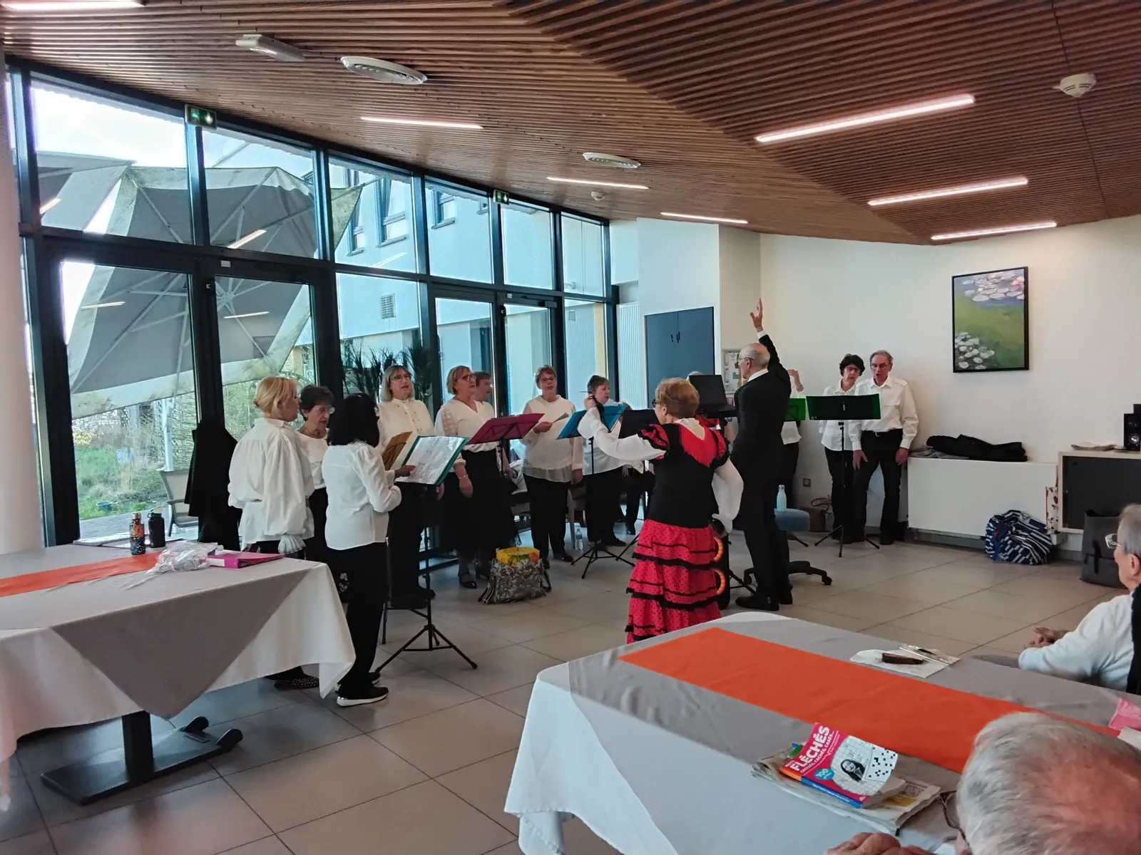 Musique avec la chorale de Mont L'Evêque