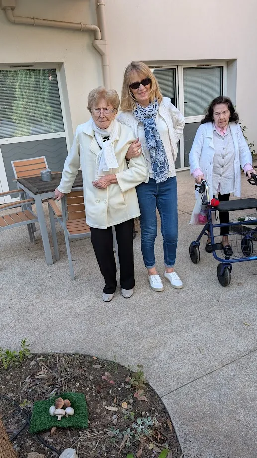 JOUR DE CUEILLETTE  DE CHAMPIGNONS AU GRAND JARDIN 