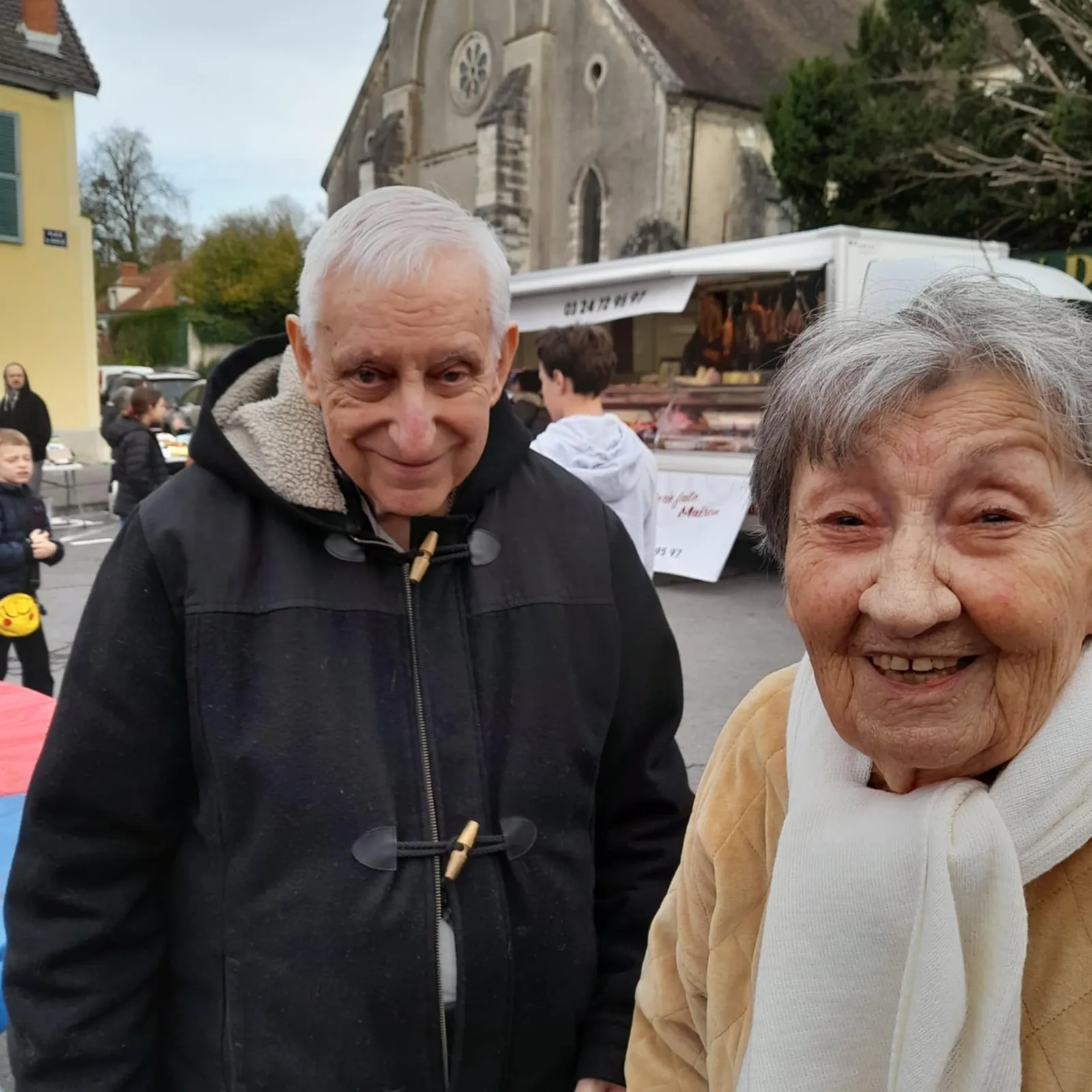 Brocante de Nogent l'Artaud