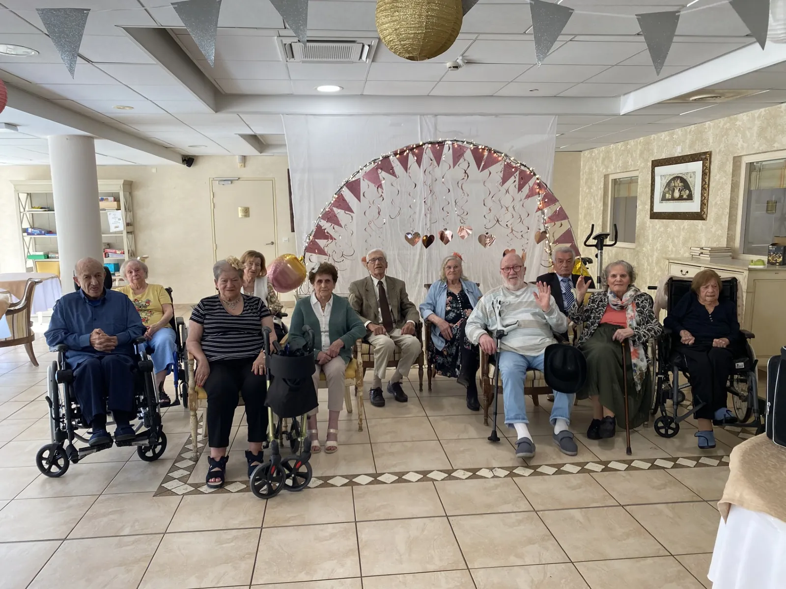 RETOUR SUR L'ELECTION DE MISS ET MISTER MEDICIS 2025 RESIDENCE LES JARDINS MEDICIS PROVINS