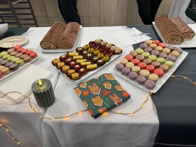Fête de Noël des résidents et de leurs familles aux terrasses de l'étoile