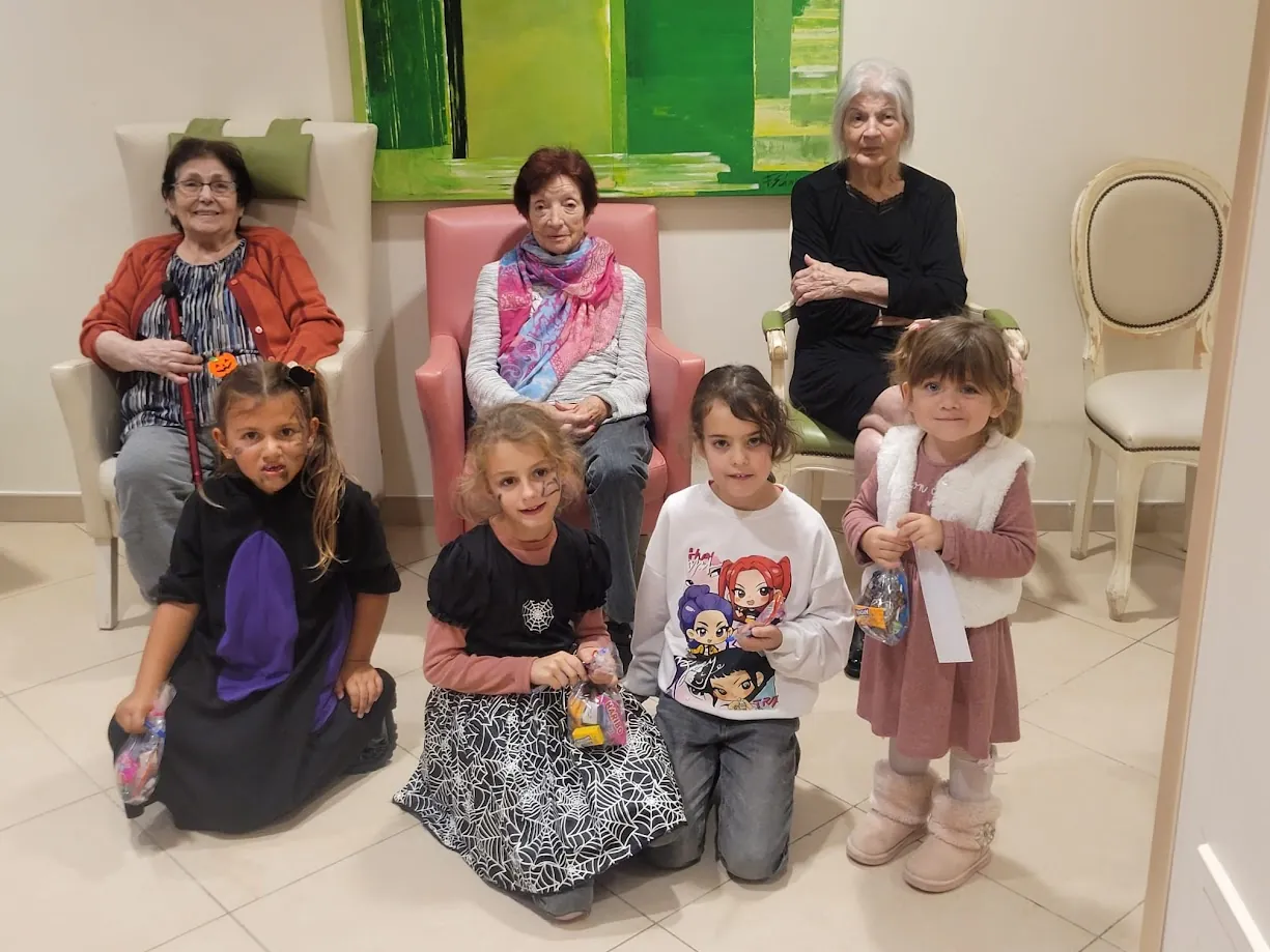 Halloween à l'établissement : un moment de partage intergénérationnel !
