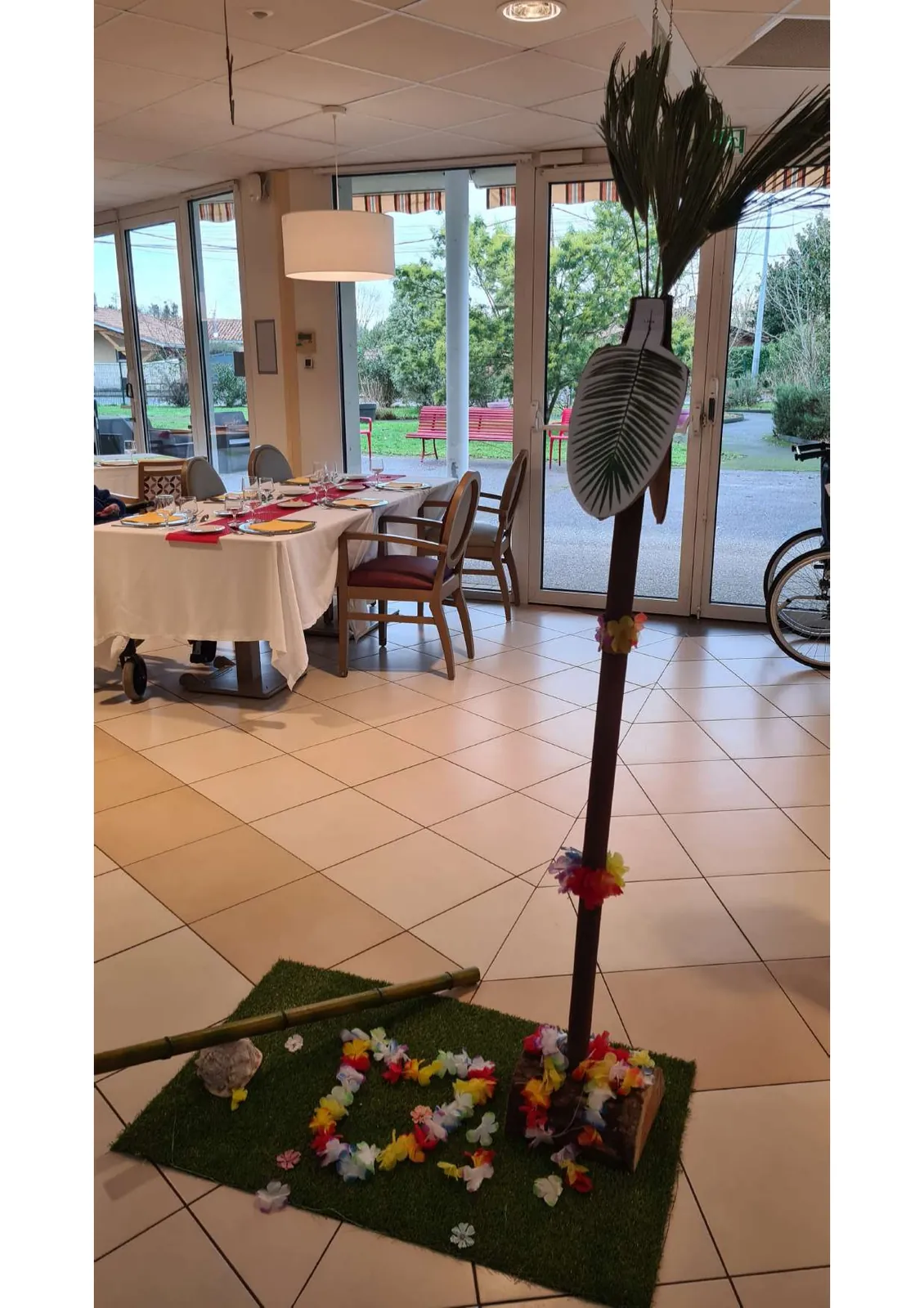 Décorations des tables et repas à thème antillais 