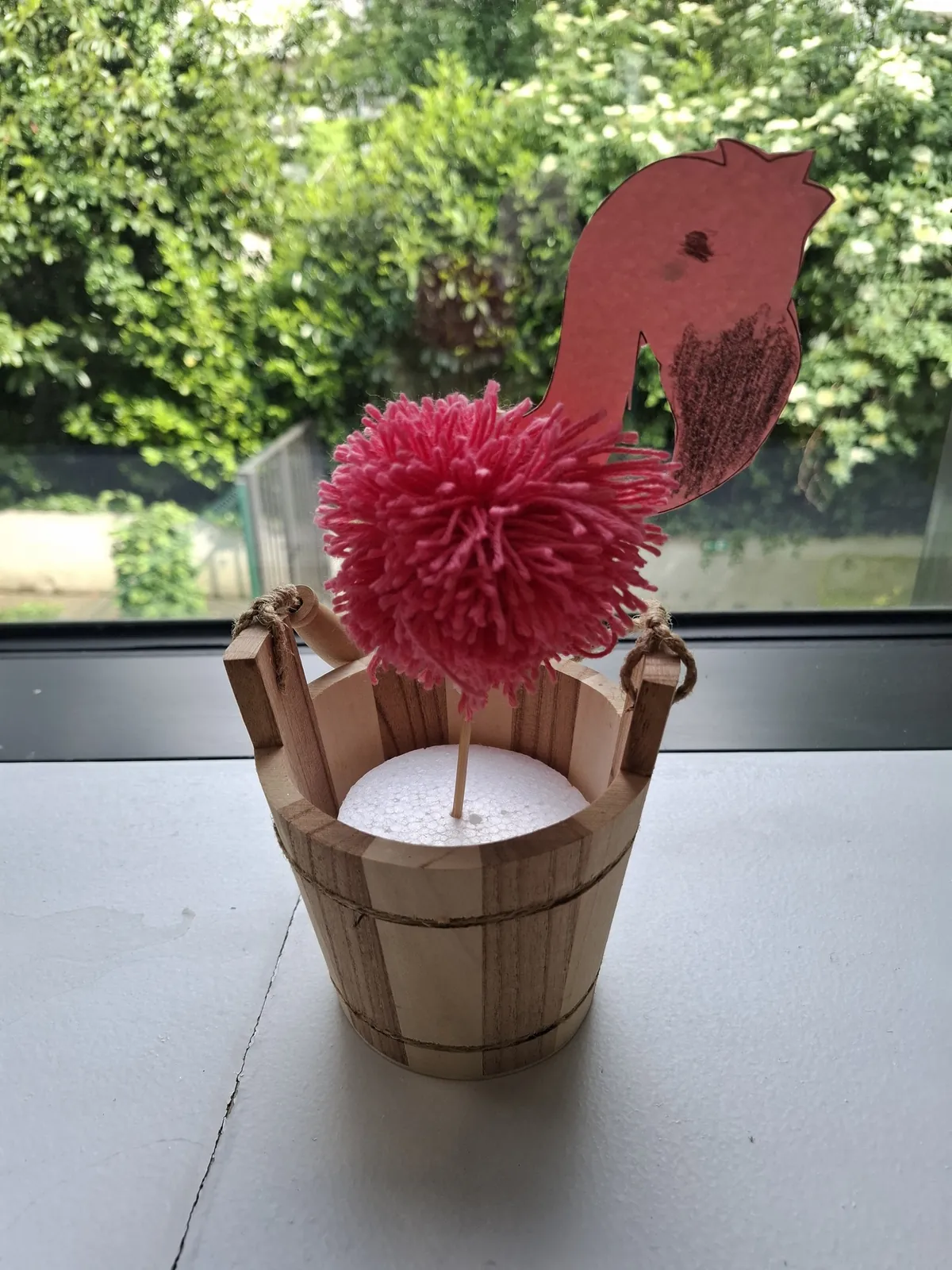 Activité du Lundi : Création d'un Flamant Rose en Laine