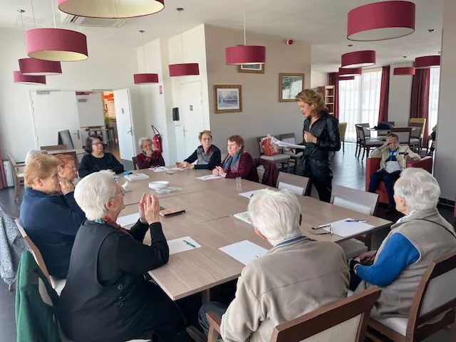 visite d'EMMA Peynet