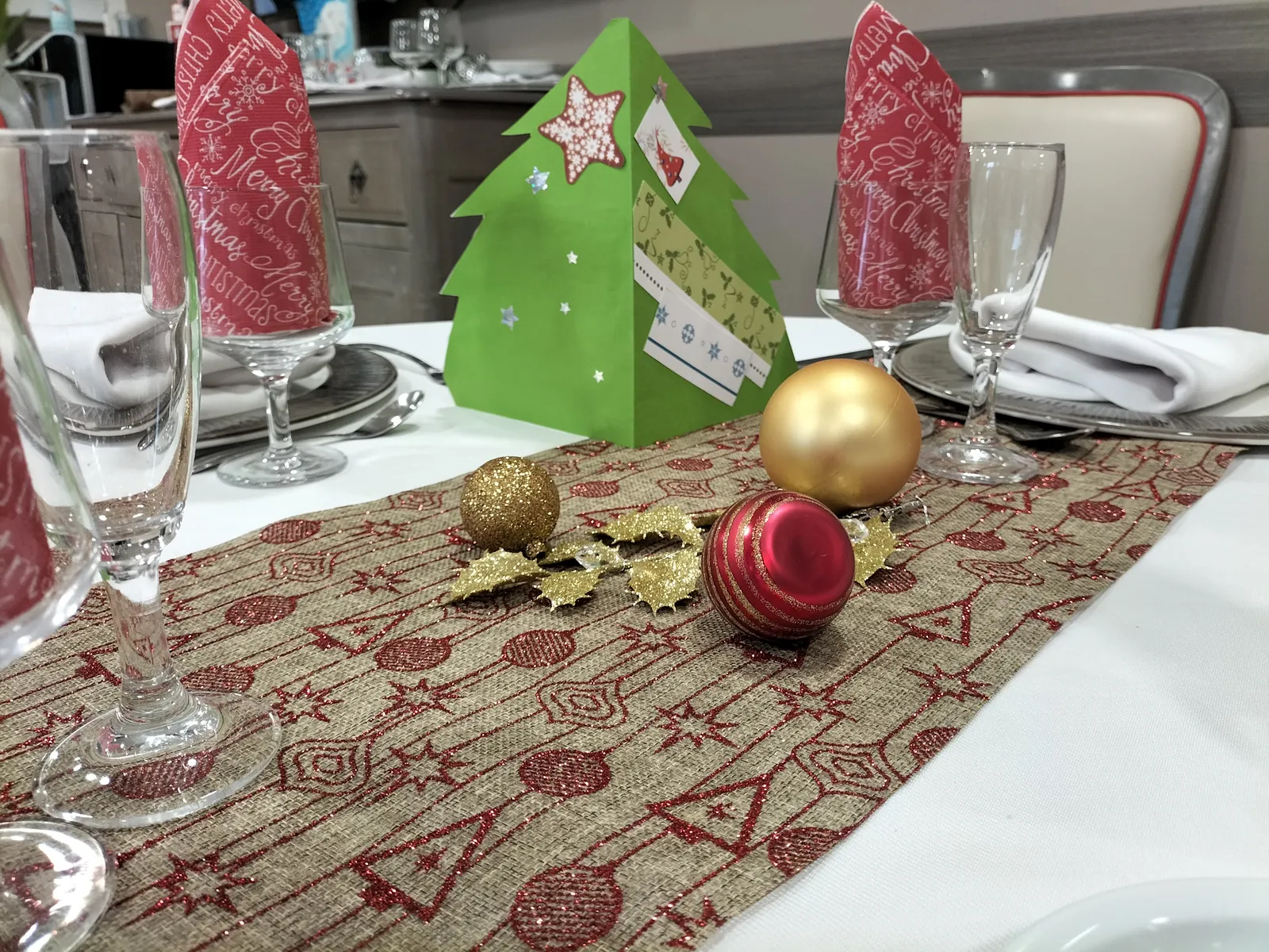  Une fête de Noël chaleureuse au Jardins du Plessis