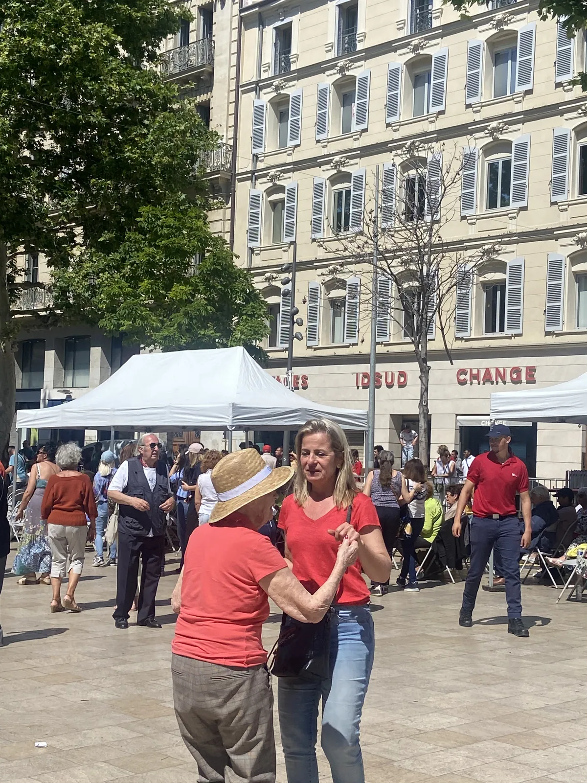 Deuxième édition du Bal des Seniors : un moment inoubliable