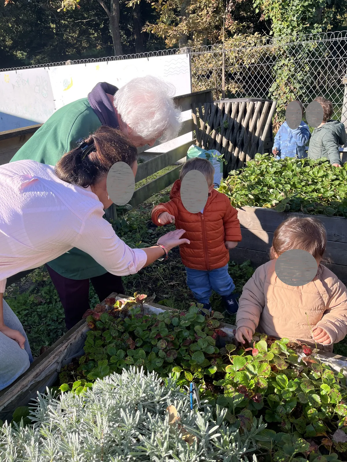Rencontre entre la crèche Bout'chou et la Résidence De Pyla Sur Mer