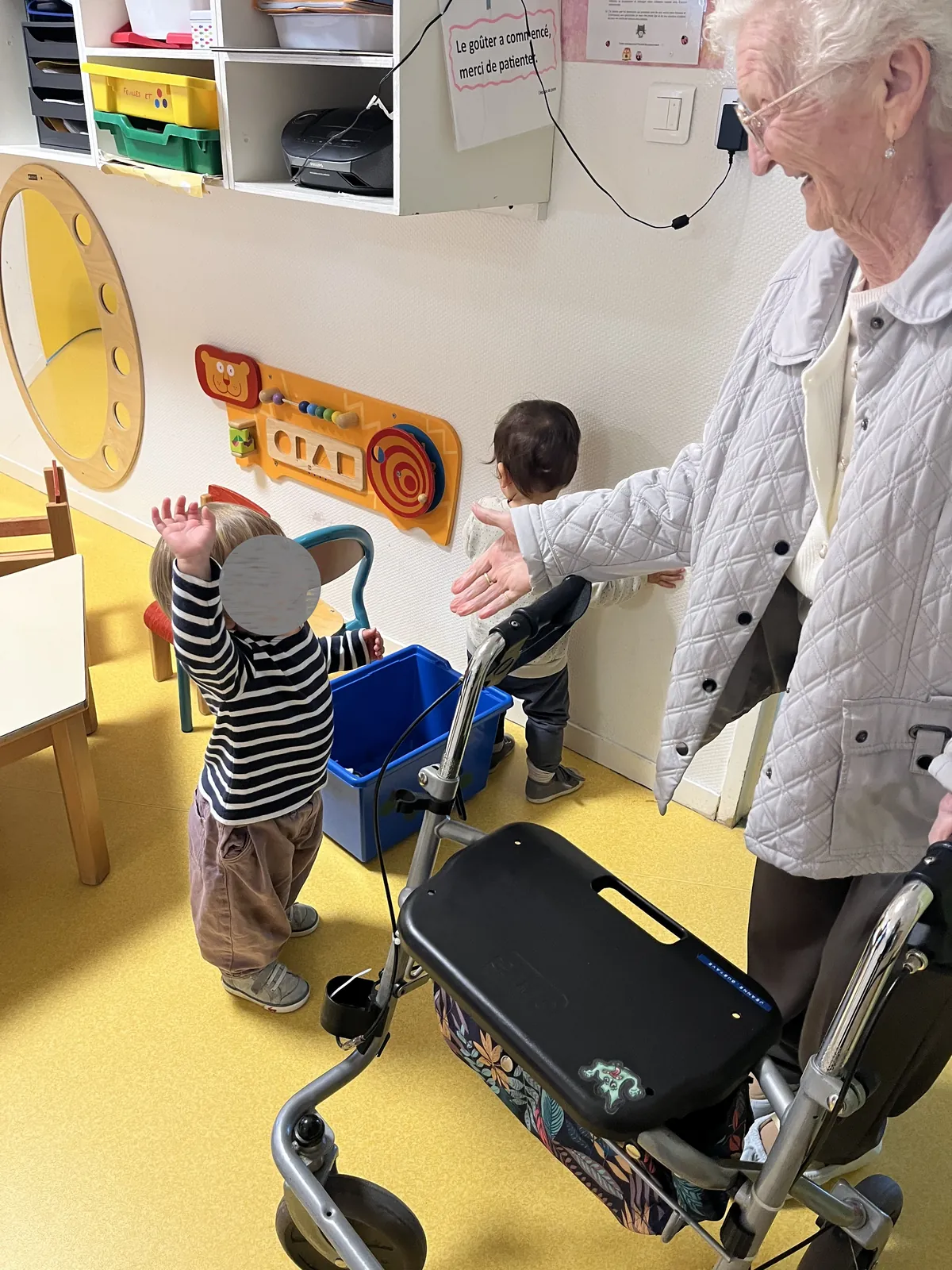 Rencontre entre la crèche Bout'chou et la Résidence De Pyla Sur Mer