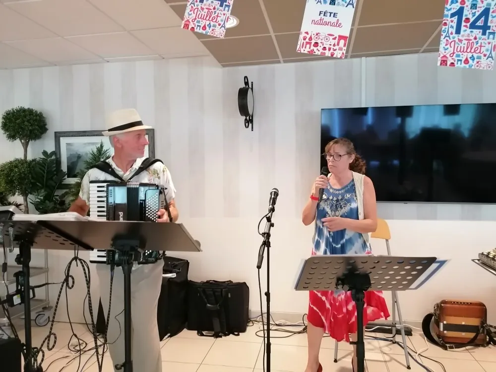 Le 14 Juillet à l'EHPAD d'Esbly