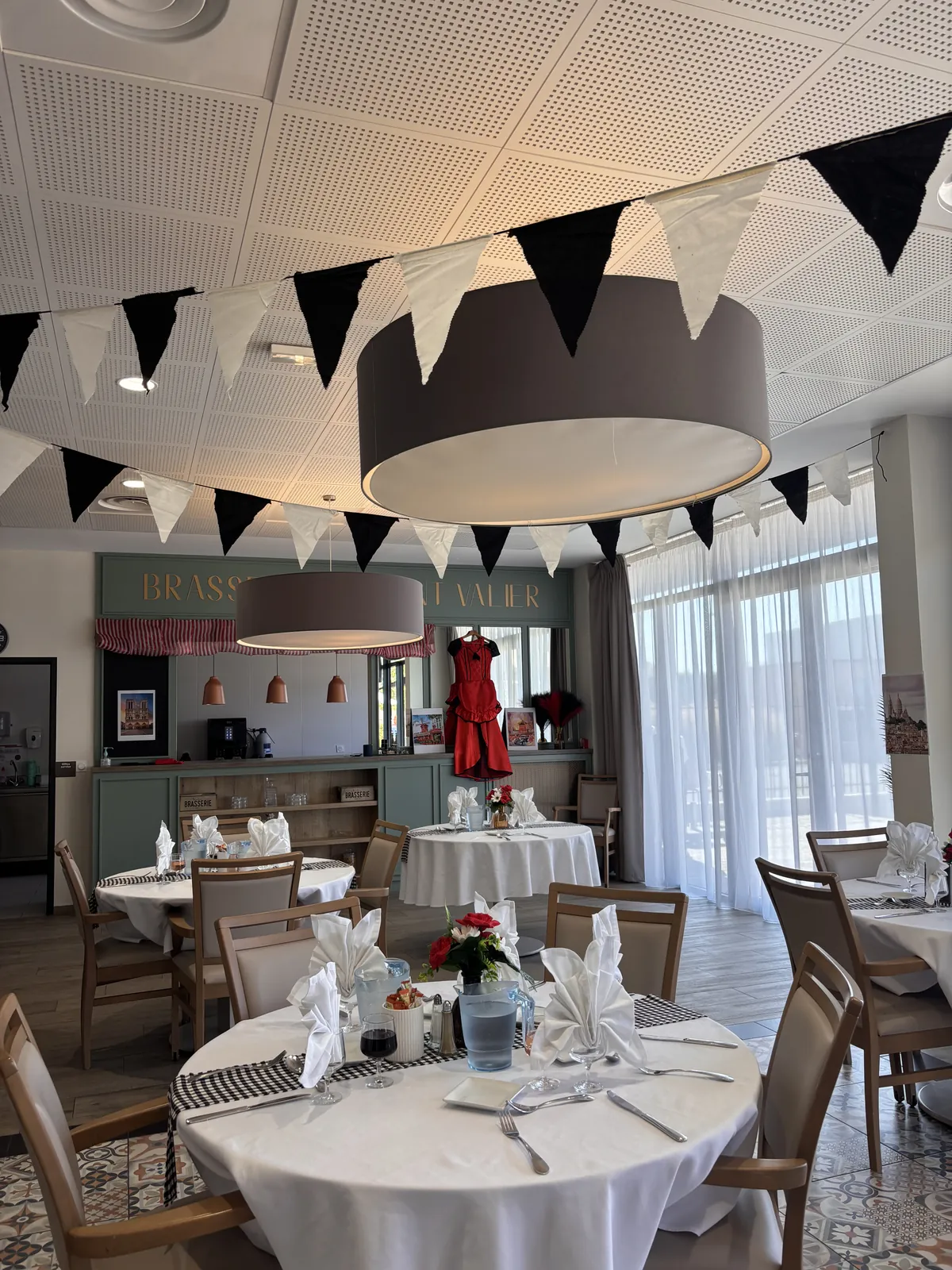 Un air de Paris s'est invité à la résidence !