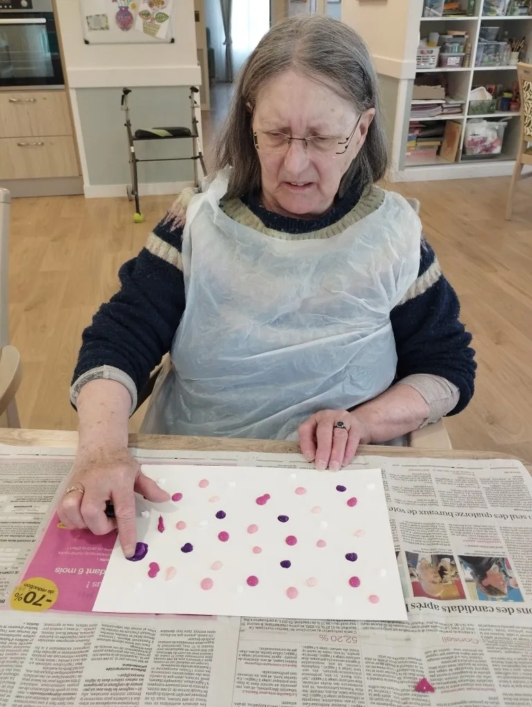 Atelier peinture au doigt au PASA