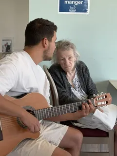 MATTHIEU Chanteur/musicien