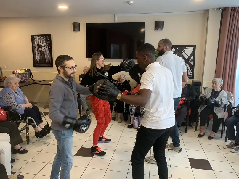 Boxe spécial JO inter-résidences !