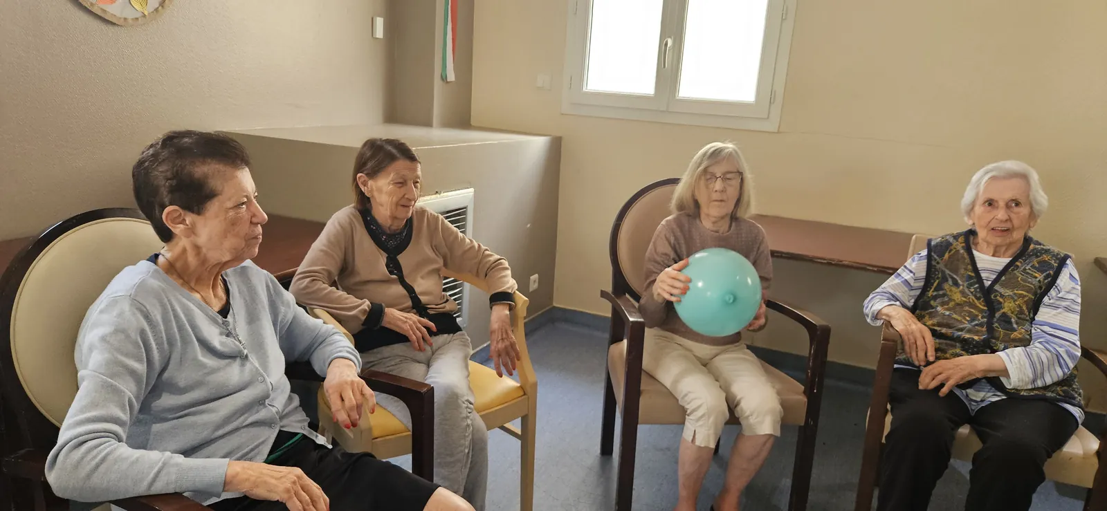Atelier moteur à l'unité de vie protégée.