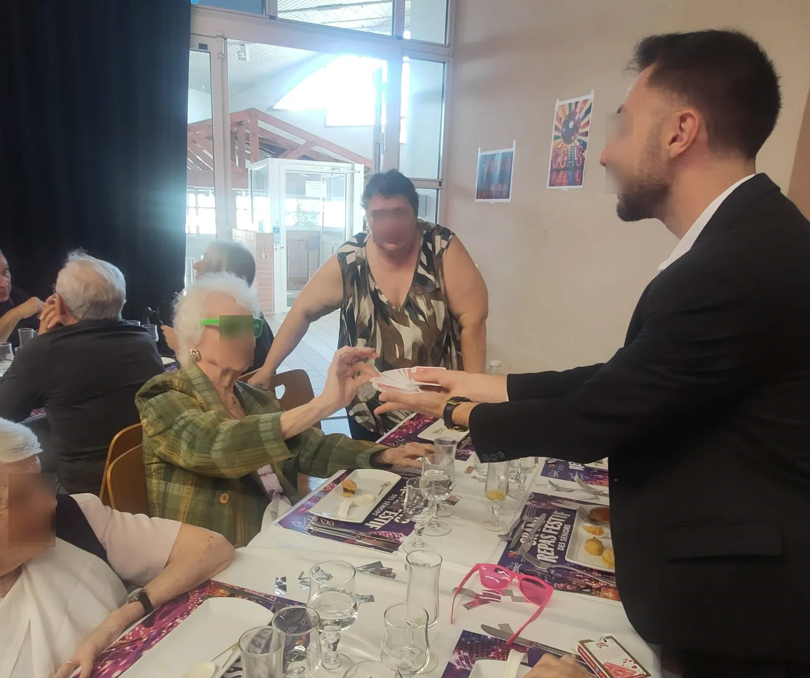 Remerciements pour le repas des seniors - Résidence les Jardins de Longuiolles - Vaujours - EHPAD 93