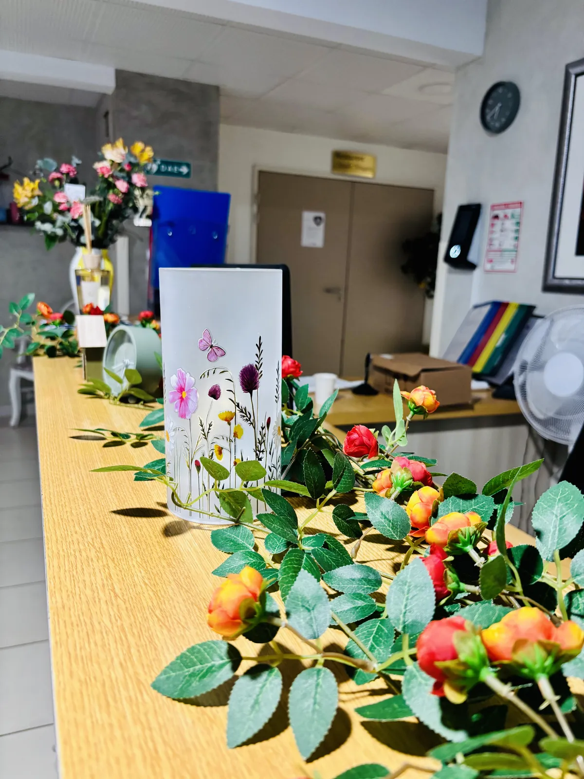 Une invitée de marque à la Résidence Nouvelle Orléans : créons ensemble une robe florale !
