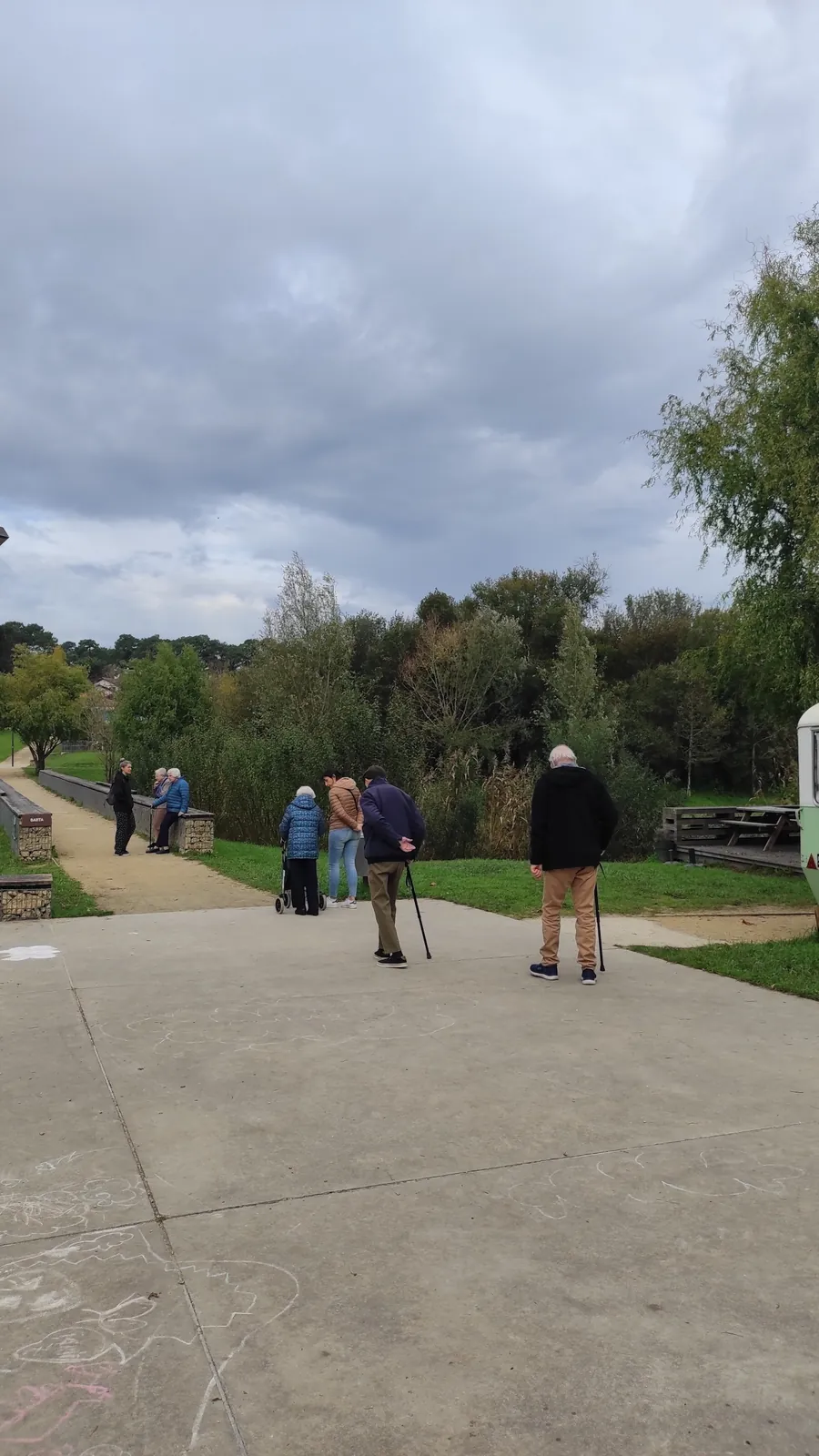 Une marche rééducative au parc du Maharin d'Anglet