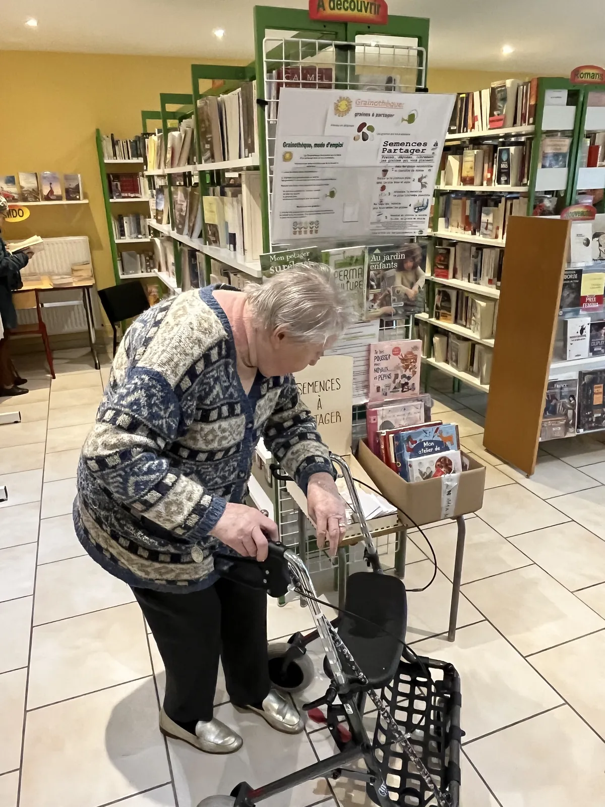 Visite de la bibliothèque de précy 